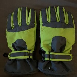 Snow Gloves